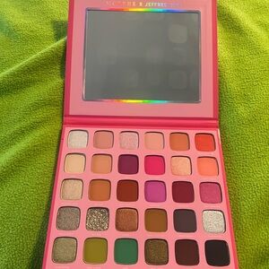 Brand New Morphe X Jeffery Star Shadow Pallet